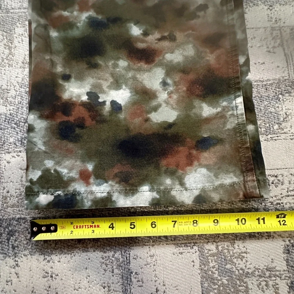 Levi's Premium Women's Pants Baggy Camo Cargo Watercolor 26x30 (28x30)‎ $108 NEW